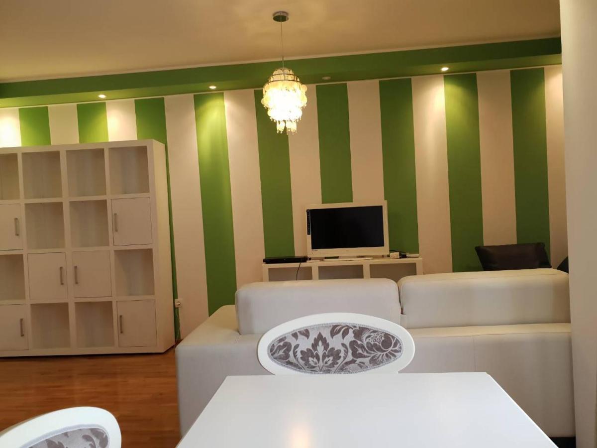 Apartament Bozovic Bečići Zewnętrze zdjęcie