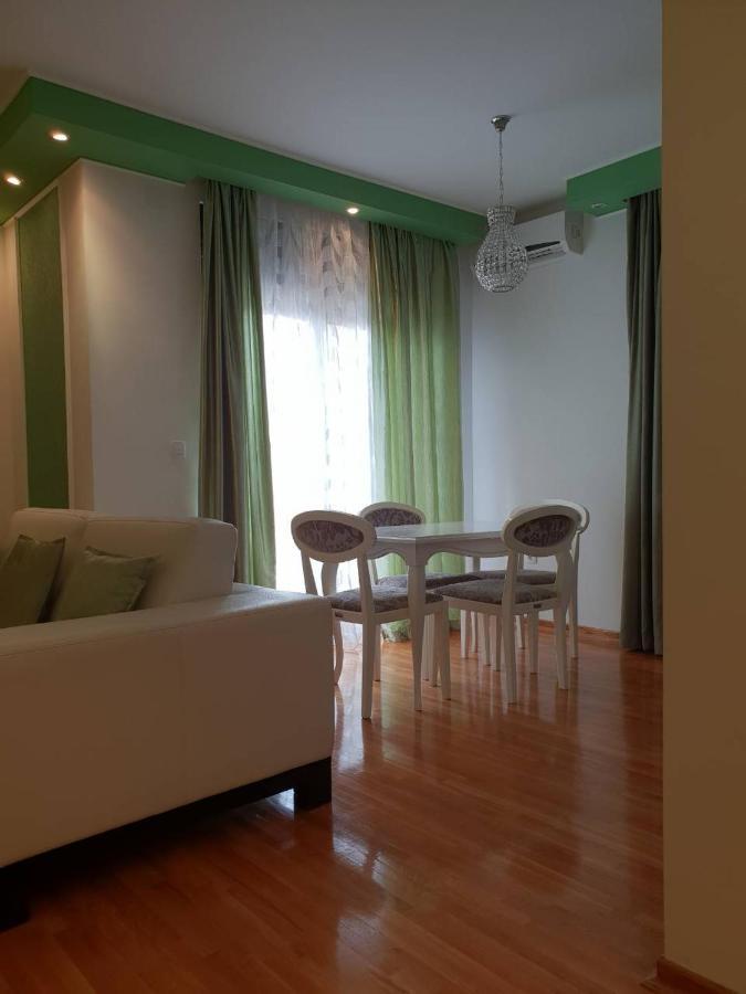 Apartament Bozovic Bečići Zewnętrze zdjęcie